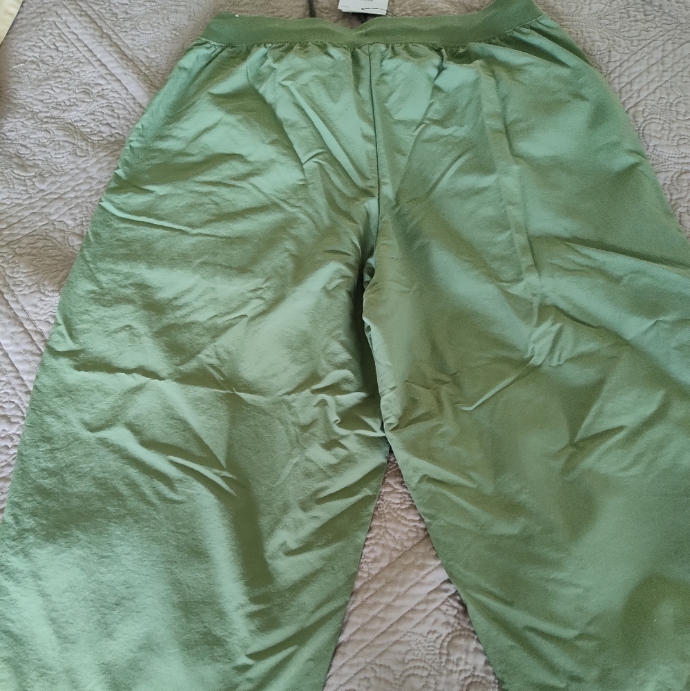 Nike Quick Dry Pants Like New! - Picture 3 of 10